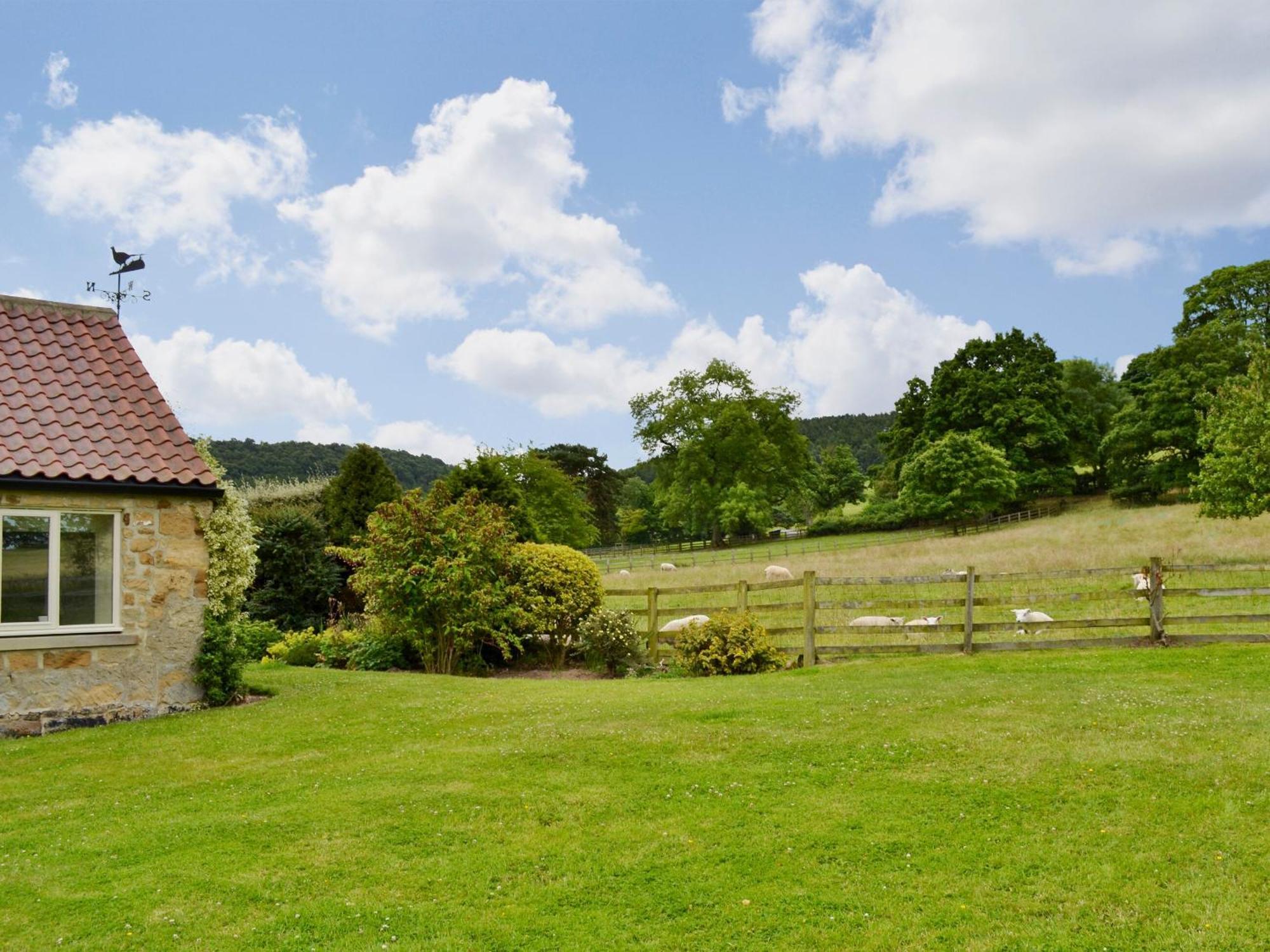 Hurworth - 25565 Nether Silton Exterior photo